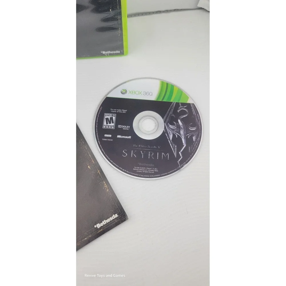 The Elder Scrolls V: Skyrim (Microsoft Xbox 360, 2011)‎ CIB Complete Tested